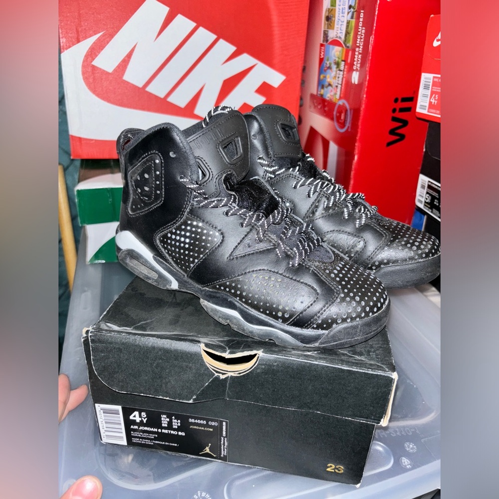 Retro Air Jordan 6 black cats great condition